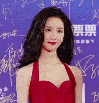  偶像|杨超越初三辍学，周震南高中在读，这些偶像的学历让人意外