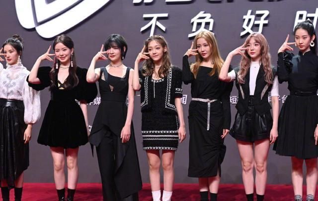 明日|《明日之子》保安又打人?录制现场玻璃破碎,硬糖少女也被牵连