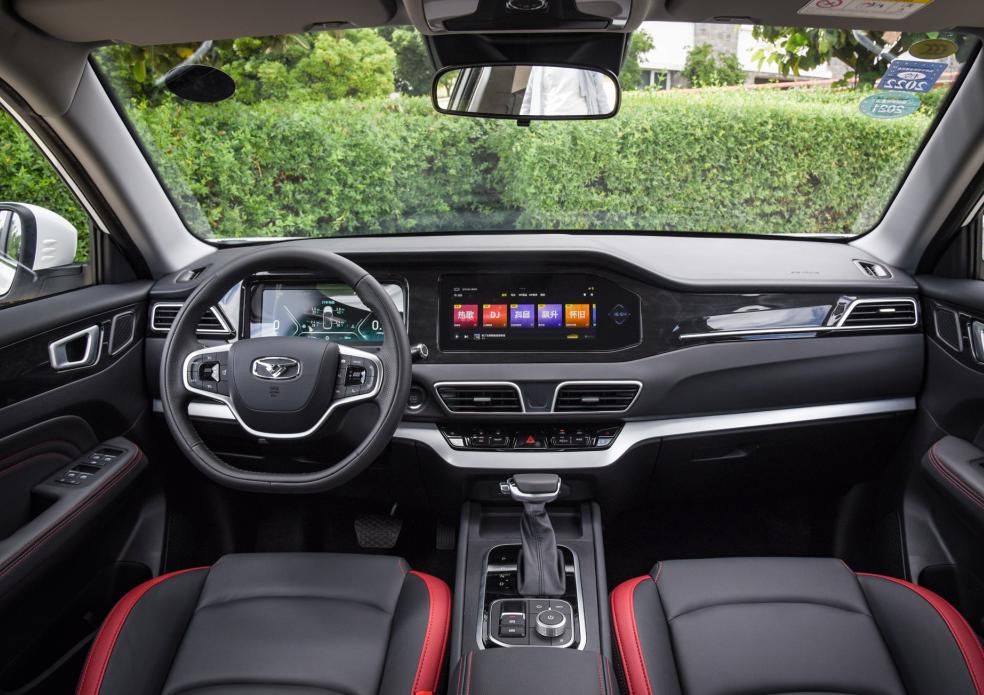  百姓|国产全新“百姓王”，比吉利博越漂亮，配贯穿尾灯，5.89万就带国六