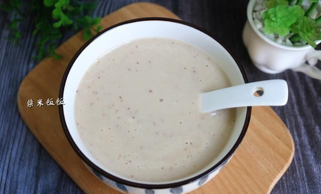  薏米|早餐除了喝牛奶，这个选择也不错，4种食材搭配，比牛奶还香