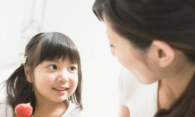 朋友|孩子孤独没朋友?家长要注重培养“交际能力”,这是一生的财富