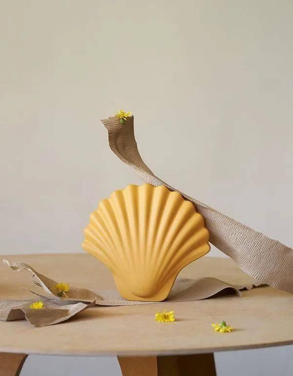  设计|“长得这么好看，花瓶就花瓶吧”