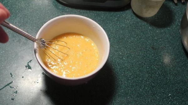  三文鱼干|自制「海苔可乐饼」土豆泥裹上海苔，就可以做出金黄酥脆的可乐卷