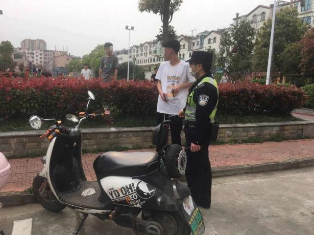 小伙|泰和一小伙因忘记这件小事,差点损失数千元,这个动作很多人都会犯!