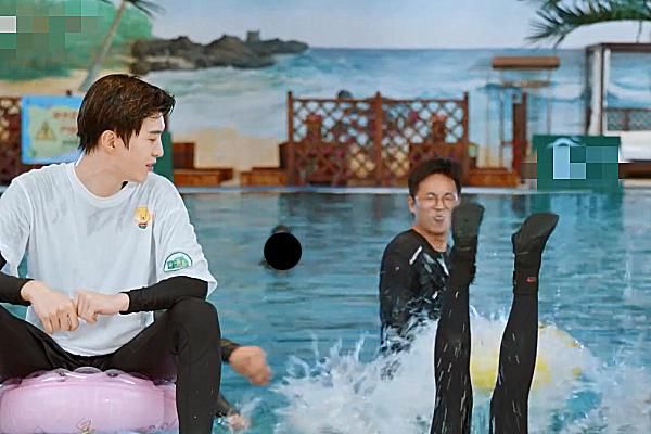  观众|青春环游记的创意呢？模仿跑男的游戏和主题，敷衍观众有啥意思