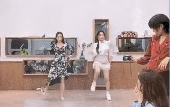  真面目|孟佳被淘汰后，王霏霏再也藏不住她的真面目了