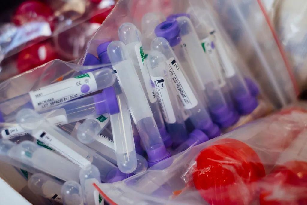  禁飞令|定了！本周六起禁飞令取消！奥地利被病毒＂包围＂!欧盟再调整对外开放清单！