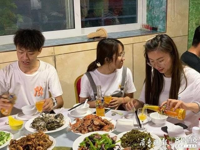 开饭|年中粉丝节｜开饭啦！赏完日落美景，海鲜大餐开整