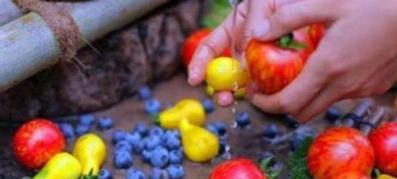 食物|李子柒花3小时做“水果蛋糕”,看到无滤镜食物,网友:这能吃?