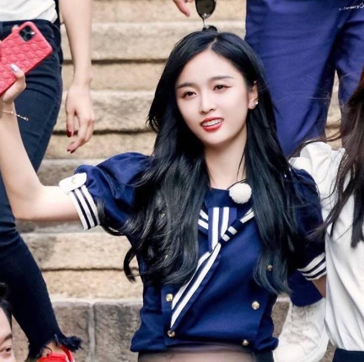  娜娜|《跑男》放大招，请到欧阳娜娜和吴宣仪，我却只注意两人的肤色差