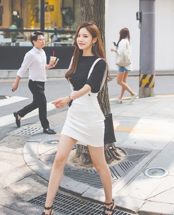 清爽|街拍:气质清爽优雅,楚楚动人,更有女人味儿