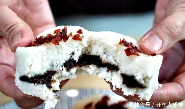 熟梨糕|立春后,多给家人吃此零食,简单一蒸,香甜绵软,营养不上火