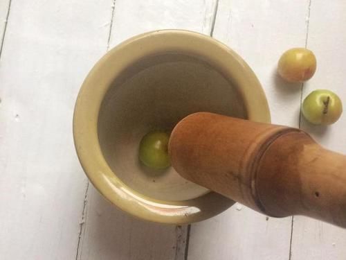  初秋|初秋女性朋友要多吃它，5元钱2斤，清脆爽口，常吃淡斑养颜！