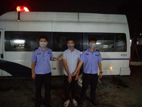  民警|假民警一人分饰七角 痴情女友被骗21万元才醒悟