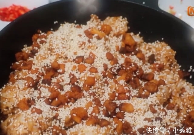 好吃|黄磊做的饭又好看又好吃?看到无美颜的猪油拌饭,网友:能吃吗?