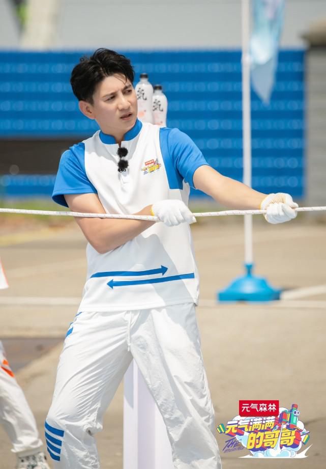  反差|《元气满满的哥哥》胡军的反差是最想不到的