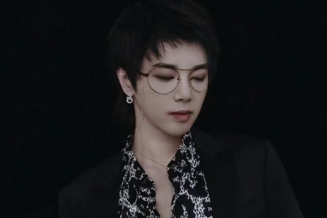  王凯|八卦爆料：孟佳、华晨宇、赵丽颖、赵今麦、杨芸晴、罗晋、王凯