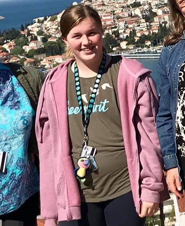  人世|13岁少女俩月自杀10次，母亲忍痛决定不再救她，让她离开人世