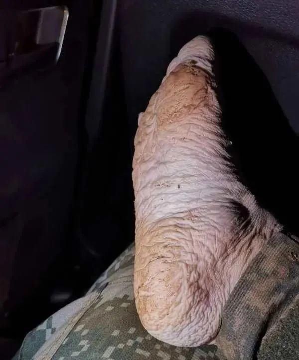 官兵|【青分享】多支部队的7000余名官兵正在第一线参加抗洪抢险任务