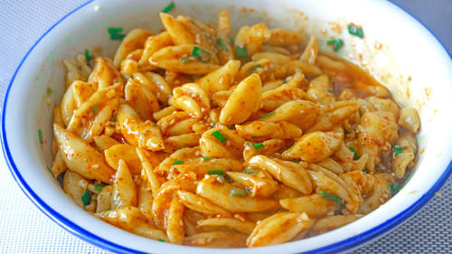 干燥|秋天干燥,适合多吃面条,热腾腾的5道面条的做法,好吃又暖胃