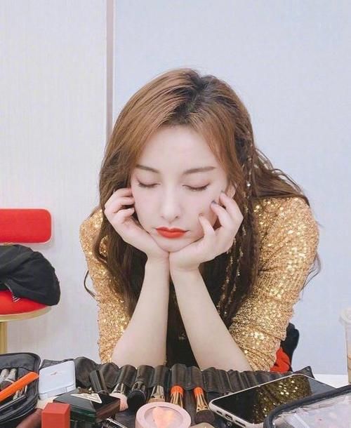  沈梦辰|沈梦辰被淘汰，吴昕却惊艳全场：“逼出来”的优秀最绚烂夺目