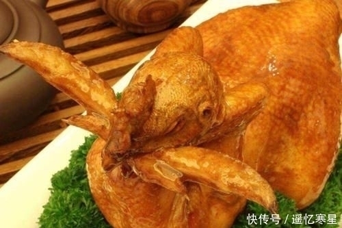 忘记|店员睡过头忘记关火,最后把锅烧干,竟意外做出一道经典美食