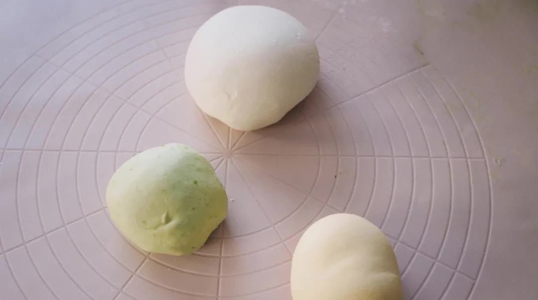 夏季|10分钟就能完成的蒸春饼,香嫩薄软,一次吃10张,夏季必吃!