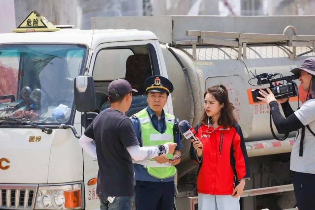  速度|直播“追缉”，杭州上演速度与激情？