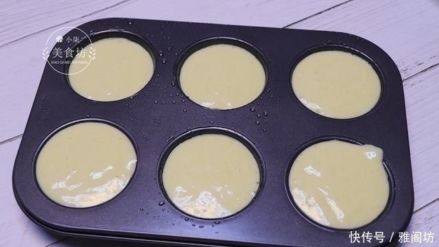 一滴水|面粉里加4个鸡蛋,不发面,手不粘面,不放一滴水,孩子抢着吃