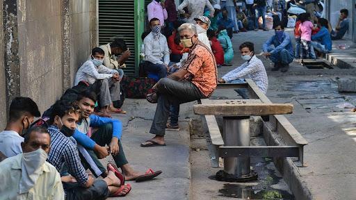 留下|疫情阴云不散,印度现多起自杀事件,逝者留下遗书:保持社交距离