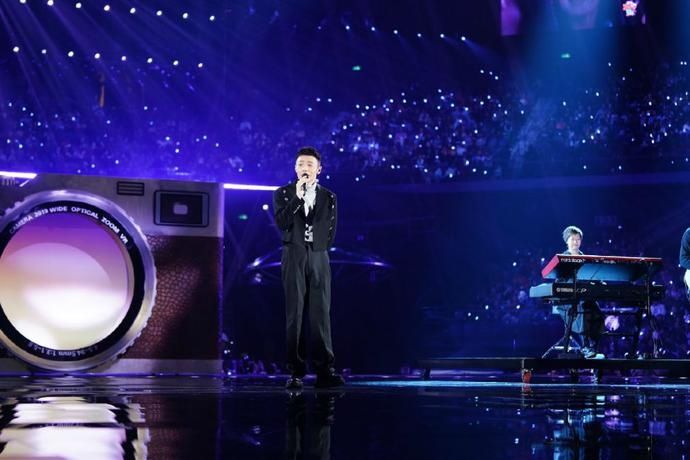  加盟|一个人就是一支完整乐队 李荣浩加盟99划算夜