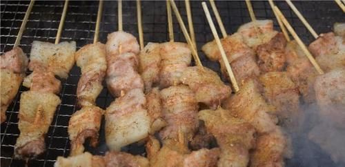 五花肉|爱吃五花肉的一定要收藏，教你做美味下饭的烤五花肉，好吃极了