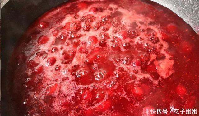  蔓越莓酱汁|炸鸡胸脯感觉差不多什么我的家人喜欢搭配蔓越莓果酱