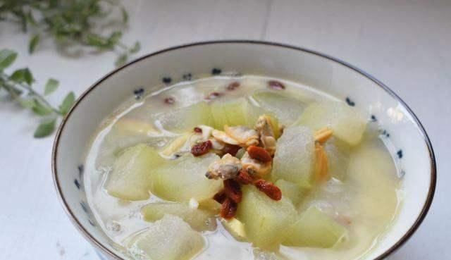  块钱|三伏天，宁可少吃猪肉，也要多喝此汤，清热解暑，才16块钱一斤