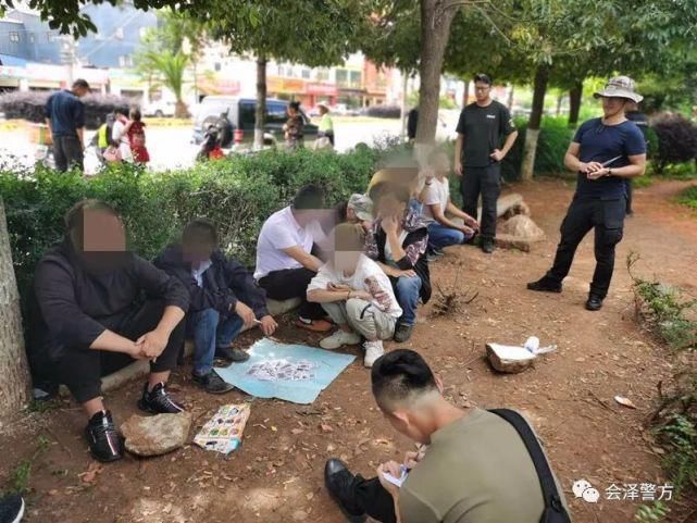  会泽|会泽又有这22人顶风作案，聚众赌博被抓……