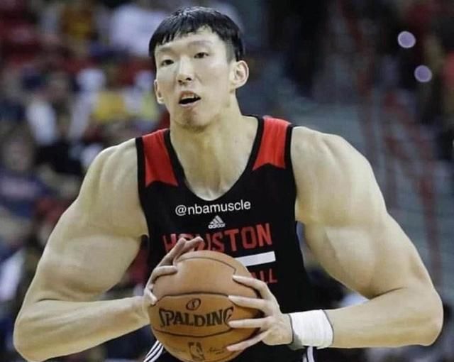 投票|周琦憾失CBA常规赛MVP，网媒用脚投票：永远不会投波兰队的周琦