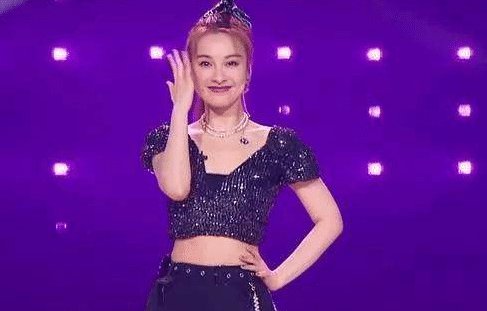 吴昕|《乘风破浪的姐姐》冲浪榜扭转乾坤, 阿朵登顶, 吴昕直跌, 复活名额已定