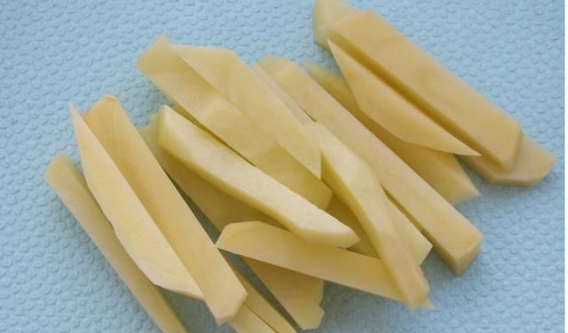 常年|此菜常年2元1斤，维C是苹果的4倍，夏天遇到最少买10斤