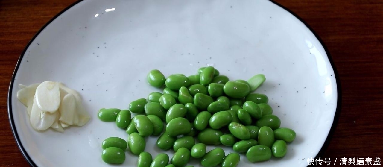  毛豆米|别剪了。用你的手撕碎它。教你杏鲍菇的新做法，比大鱼大肉好