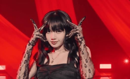 ending|同做ending动作,看看训练生再看看Lisa,才知道学员跟导师的区别