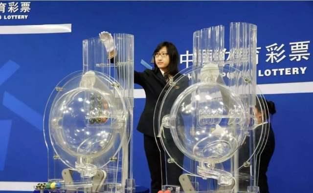 开奖|彩票真有“黑幕”？为啥要延迟1小时开奖，内部员工为你“揭秘”