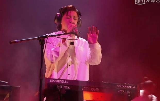  小学同学|重塑的华东和Kanye west是小学同学..