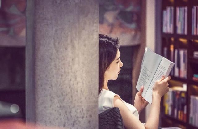  危机|这些公众号，教你克服《三十而已》里的危机