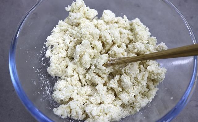  三伏天|三伏天，用这些菜做蒸饺，8分钟出锅，柔软香嫩，手抓着吃更过瘾