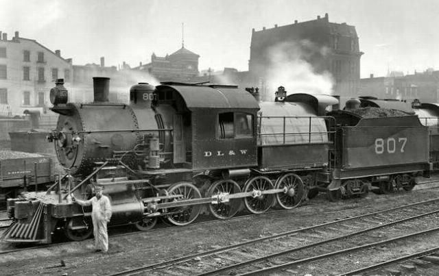  以身殉职|历任美国总统之死：第六任总统亚当斯，一生爱裸泳，晚年以身殉职