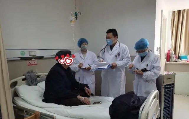  机会|微靖江：钱林医生：放弃机会，自愿留在基层医院近二十年