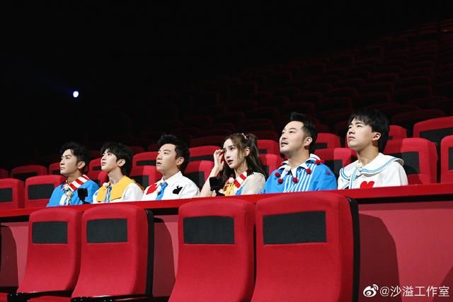  大眼|200710 蔡徐坤《奔跑吧》剧照公开 大眼萌坤可爱到人心到化了