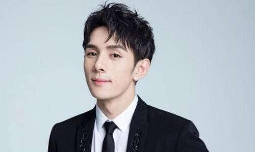  魏大勋|继魏大勋惹争议外，《浪姐》决赛又邀男嘉宾，依旧引发网友不满