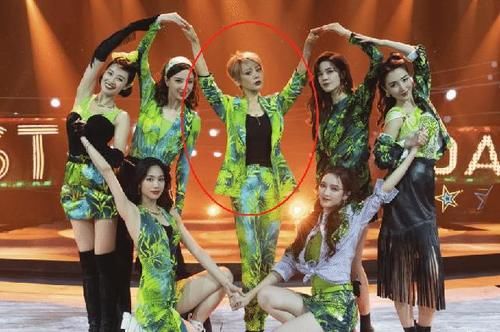  返场|《浪姐》晒决赛海报，宁静三组造型绝美，我却只注意到返场的吴昕