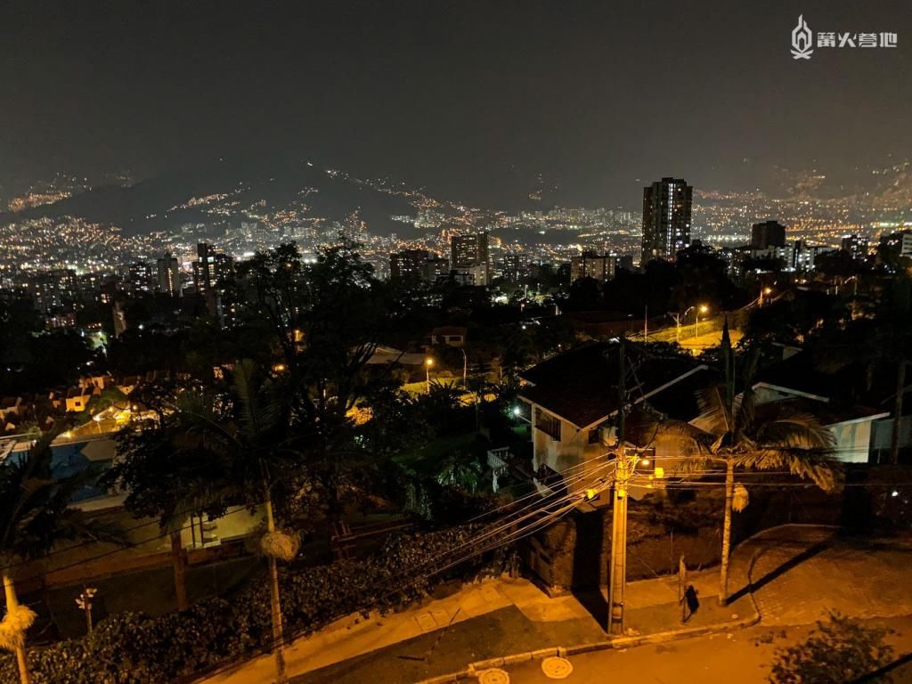  创始人|与 Rockstar 圣迭戈创始人在哥伦比亚共度的两天